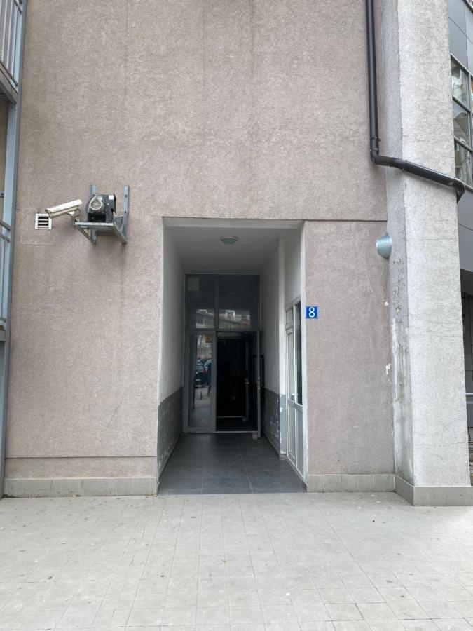 Capital Apartment Prishtina Приштина Экстерьер фото