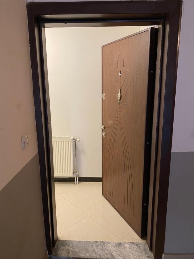 Capital Apartment Prishtina Приштина Экстерьер фото