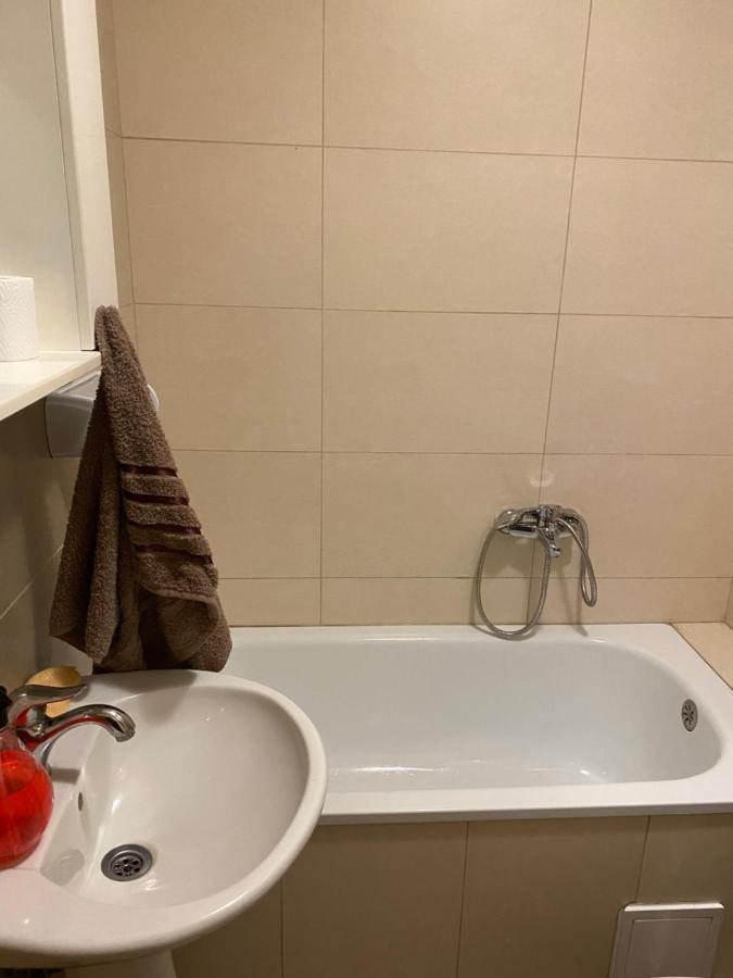 Capital Apartment Prishtina Приштина Экстерьер фото